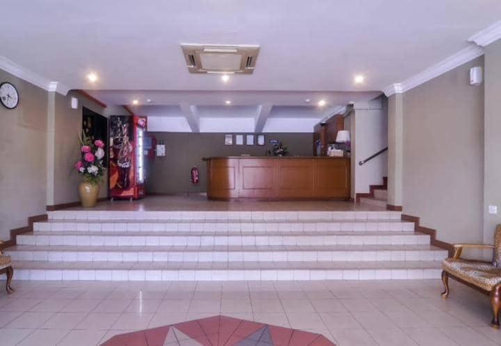 Theatreinn Sri Aman Ngoại thất bức ảnh