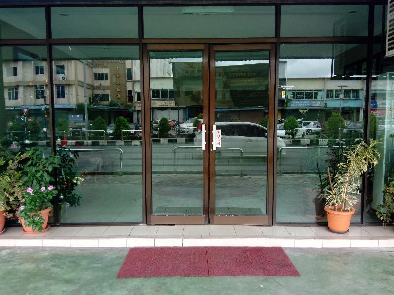 Theatreinn Sri Aman Ngoại thất bức ảnh